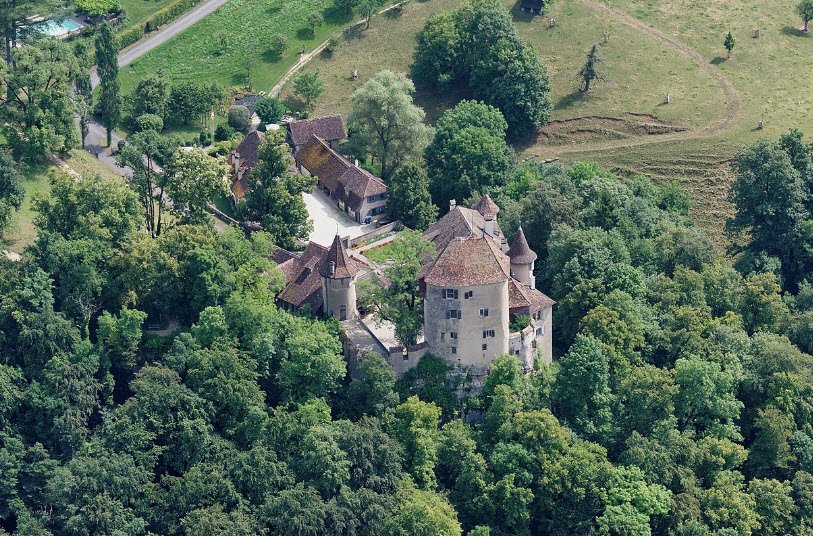 Schloss Wildenstein, Switzerland